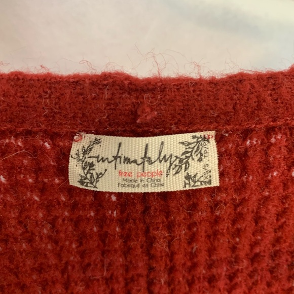 Free People Red V-Neck Sweater tunic oversized Small cozy soft everyday - Picture 2 of 9